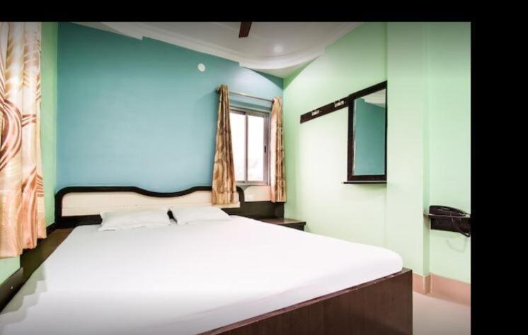 Hotel President Inn, Raxaul Exterior photo