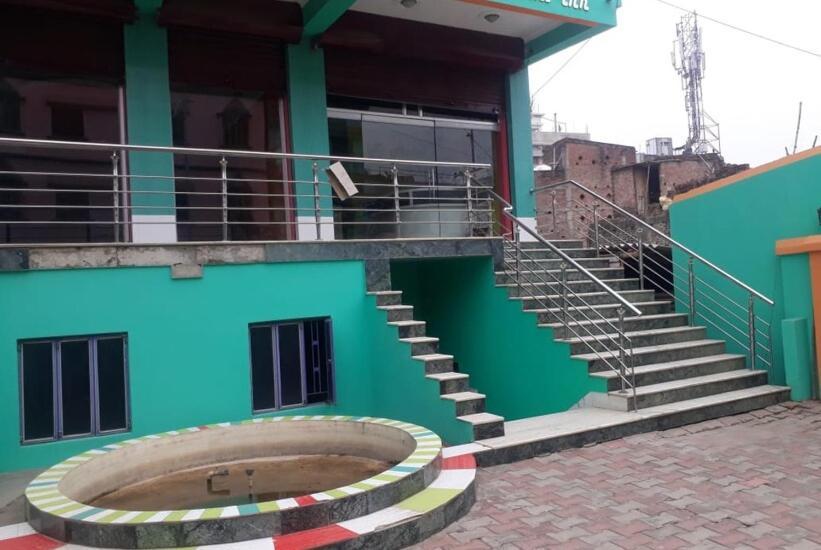 Hotel President Inn, Raxaul Exterior photo